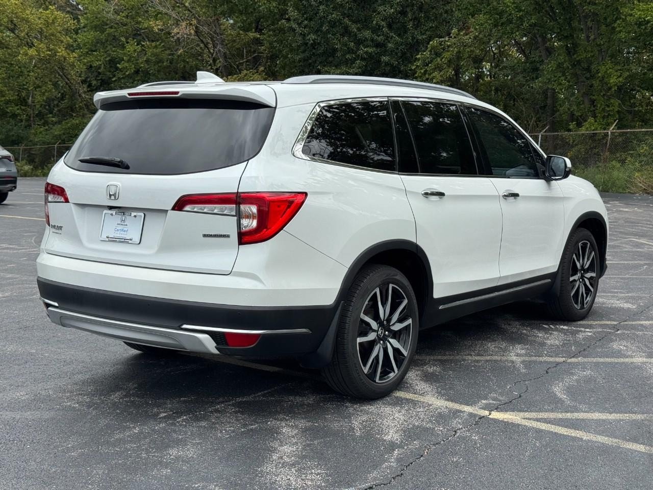Used 2020 Honda Pilot Touring image 4