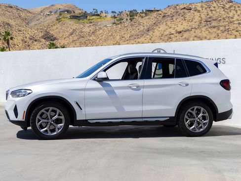 Used 2022 BMW X3 xDrive30i w/ Premium Package 2 AWD/4WD image 3