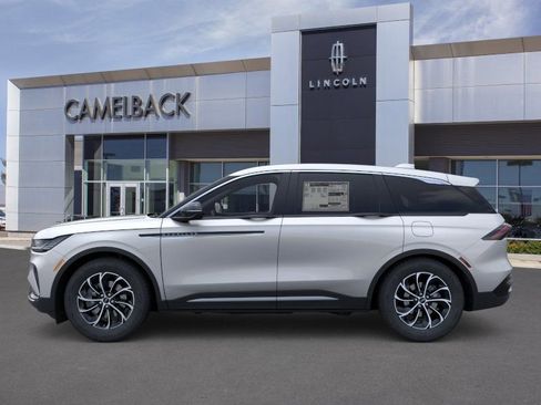 New 2026 Lincoln Nautilus Premier AWD/4WD image 3