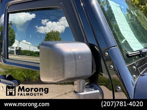 Used 2015 Jeep Wrangler Sport w/ Quick Order Package 24S AWD/4WD image 9