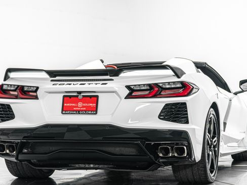 Used 2023 Chevrolet Corvette Stingray Preferred Conv w/ Z51 Performance Package RWD image 9