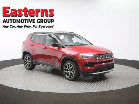Used 2025 Jeep Compass Limited w/ Elite Group AWD/4WD image 49
