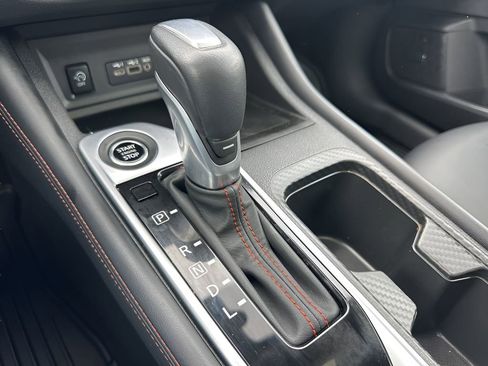 Used 2025 Nissan Sentra SR w/ SR Premium Package image 17