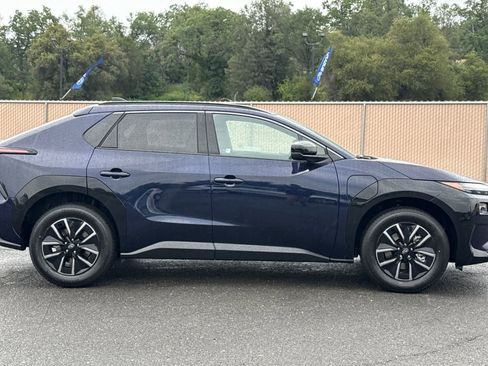 New 2026 Subaru Solterra Premium image 2