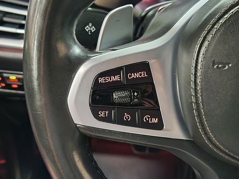 Used 2020 BMW X7 xDrive40i w/ M Sport Package AWD/4WD image 46