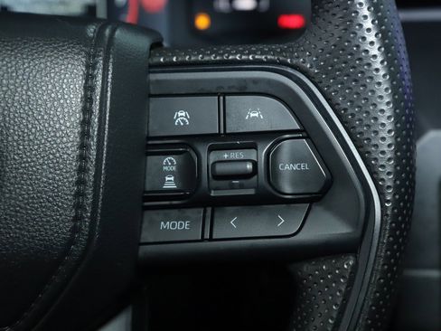 Used 2024 Toyota Tacoma SR image 23