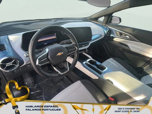 Certified 2025 Chevrolet Equinox EV LT image 22