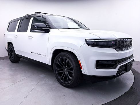 Used 2024 Jeep Grand Wagoneer L Series II w/ Quick Order Packagew 28T AWD/4WD image 16