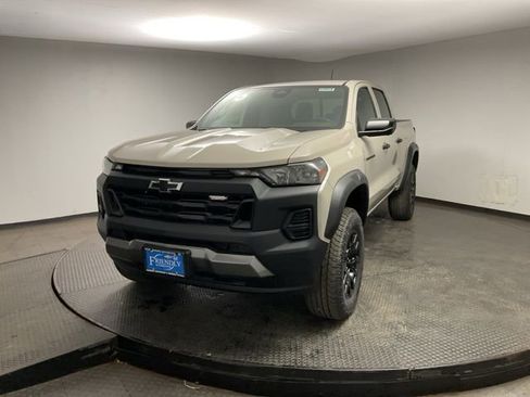 New 2026 Chevrolet Colorado Trail Boss AWD/4WD image 3