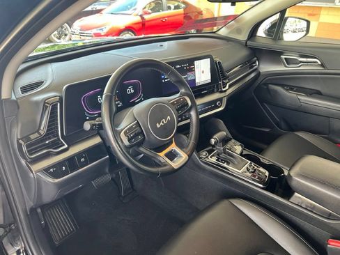 Certified 2024 Kia Sportage EX FWD image 6