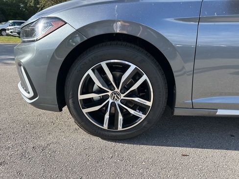 New 2026 Volkswagen Jetta SE image 46