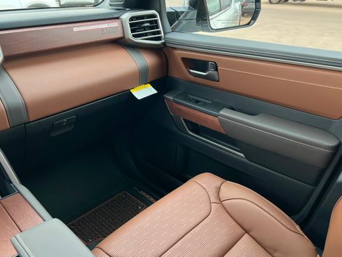 New 2026 Toyota Tundra 1794 Edition AWD/4WD image 10