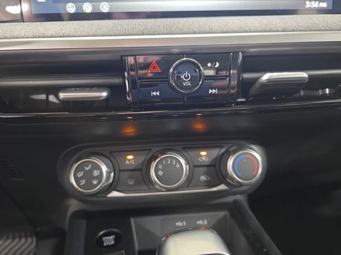 New 2026 Nissan Kicks S image 24