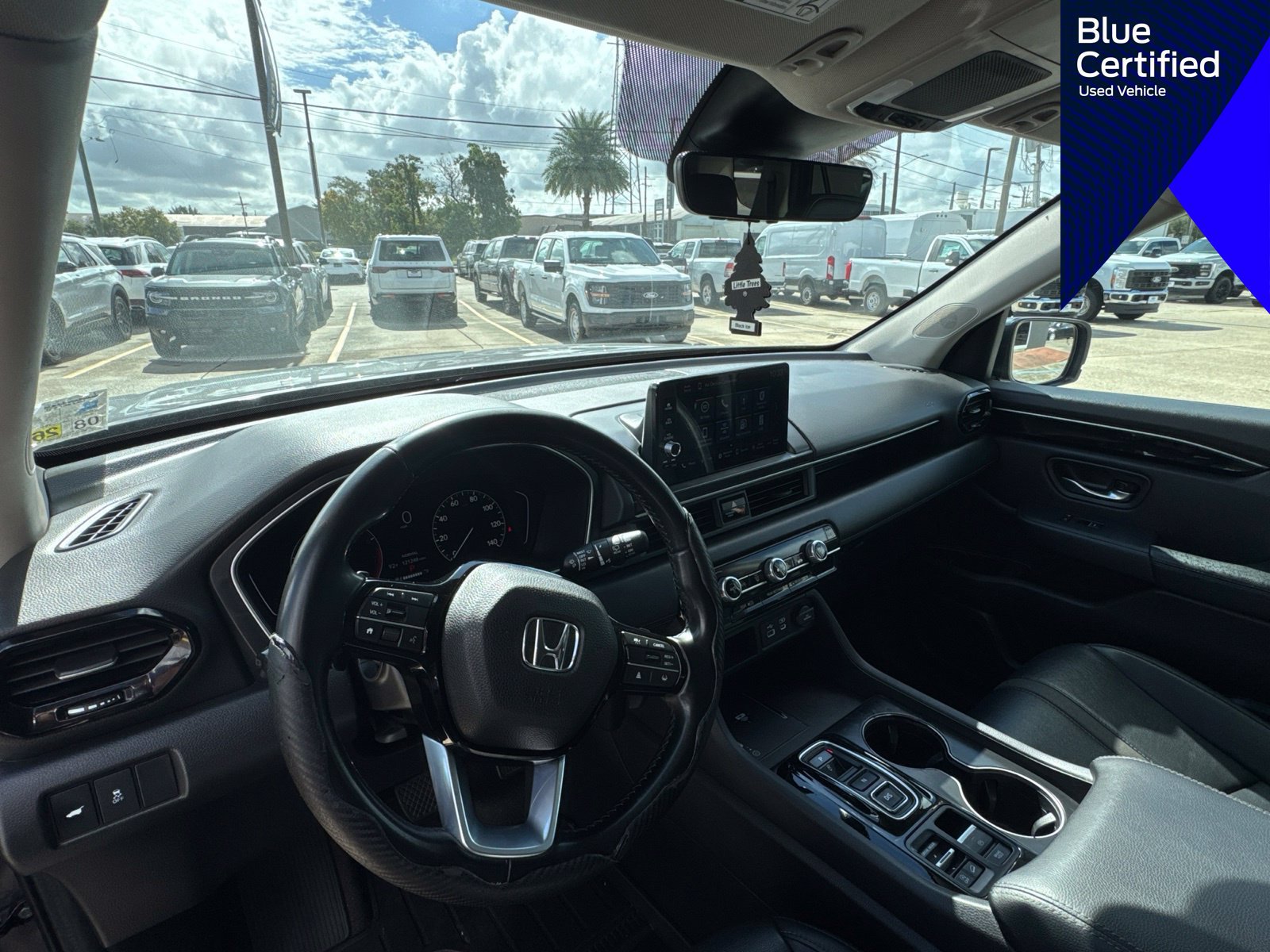 Used 2025 Honda Pilot EX-L image 13