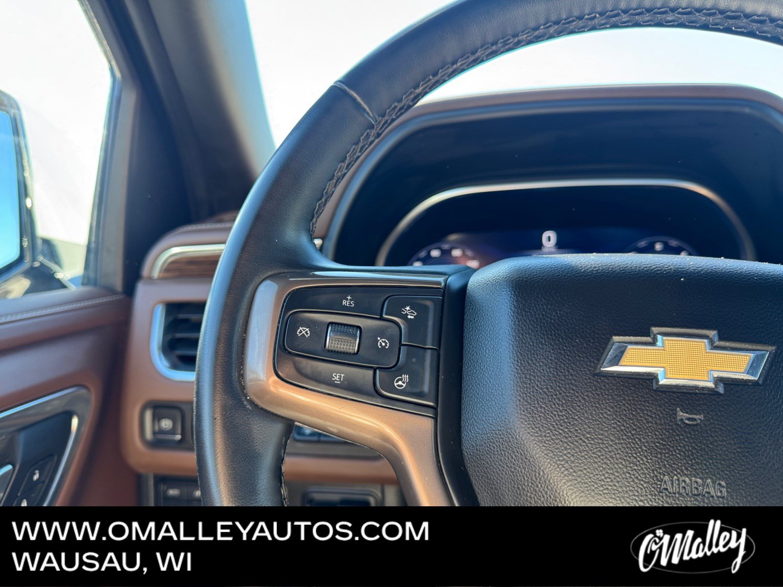 Used 2023 Chevrolet Tahoe High Country AWD/4WD image 16