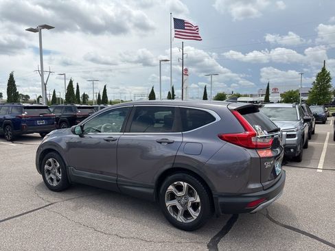 Used 2017 Honda CR-V EX-L image 3