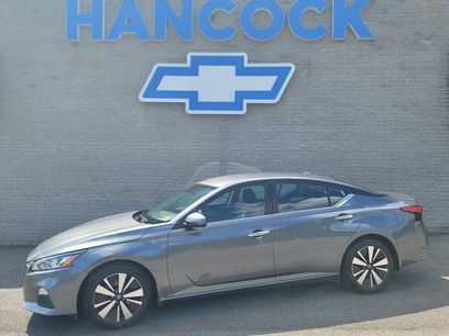 Used 2022 Nissan Altima 2.5 SV