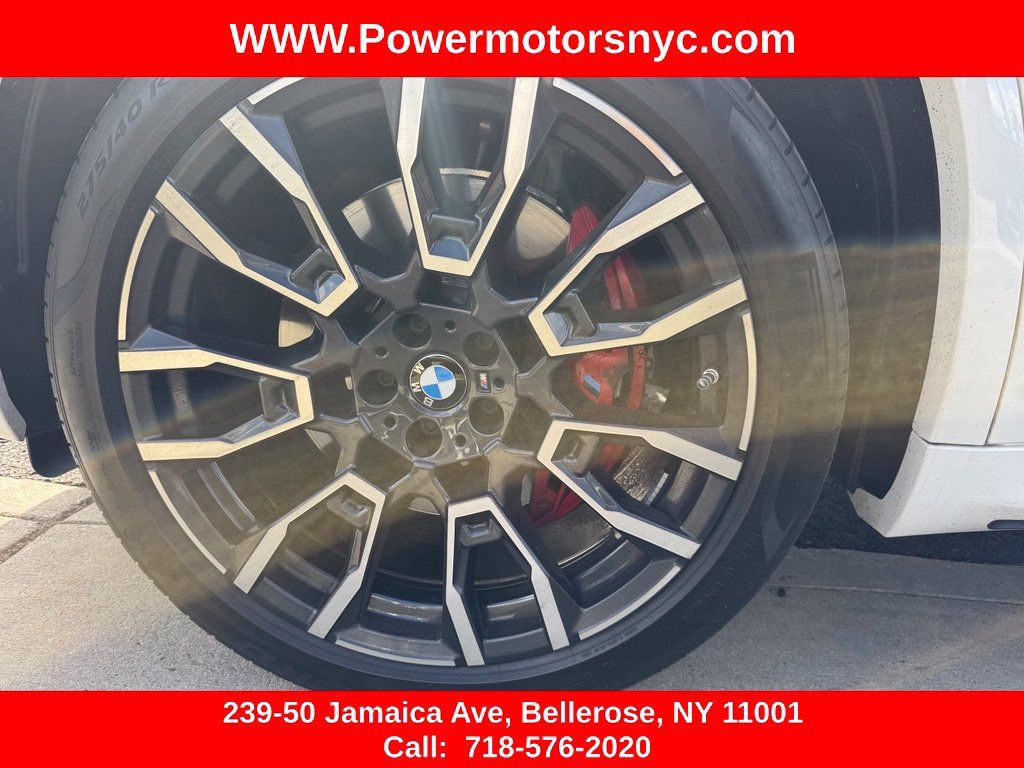 Used 2024 BMW X5 xDrive40i w/ M Sport Package AWD/4WD image 28