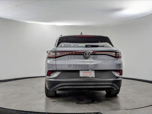 Used 2021 Volkswagen ID.4 Pro image 7