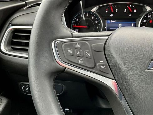 Used 2024 Chevrolet Equinox LT w/ LPO, Floor Liner Package image 11