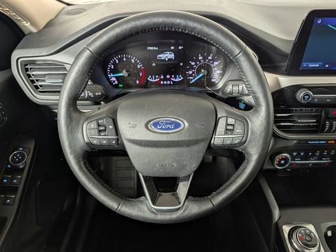 Used 2020 Ford Escape SEL FWD image 16