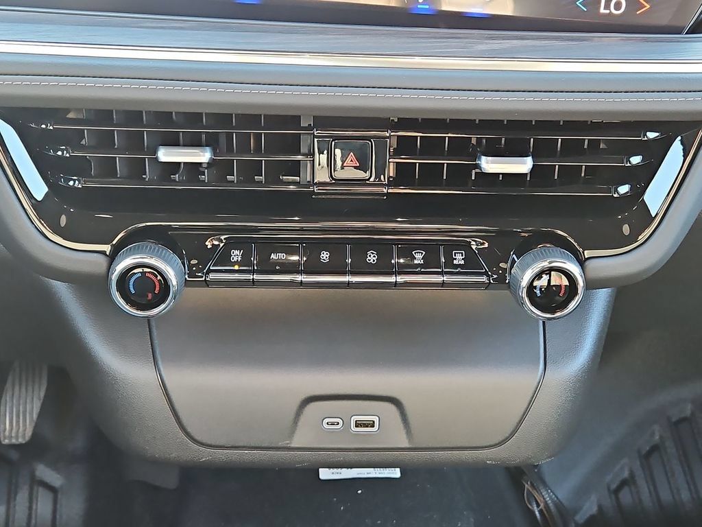 New 2025 Chevrolet Tahoe 4WD image 6