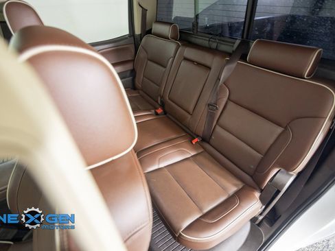 Used 2018 Chevrolet Silverado 3500 High Country w/ Duramax Plus Package AWD/4WD image 32