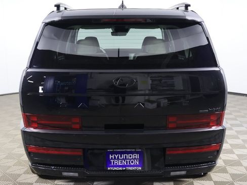 Certified 2025 Hyundai Santa Fe Calligraphy image 17