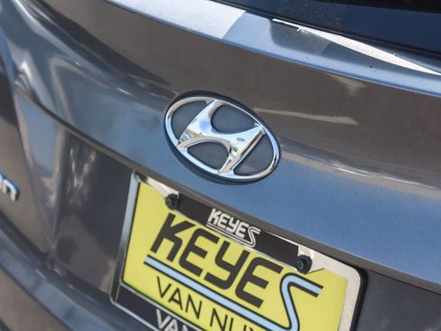 Used 2014 Hyundai Tucson SE image 11