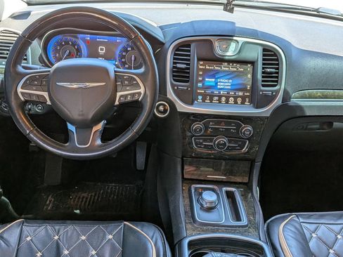 Used 2015 Chrysler 300 C w/ Light Group image 13