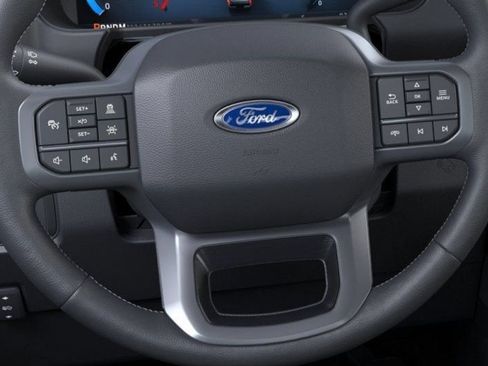 New 2026 Ford F250 Lariat w/ Black Appearance Package AWD/4WD image 14