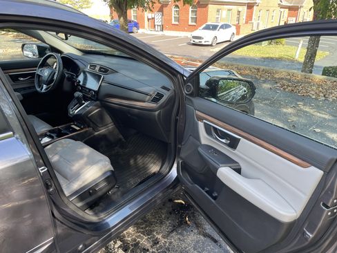 Certified 2021 Honda CR-V Touring image 15