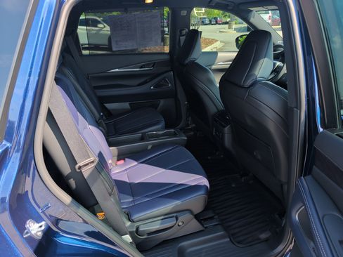Certified 2026 INFINITI QX60 Sport AWD/4WD image 13