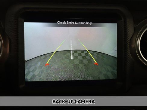 Used 2023 Jeep Wrangler Sahara image 4