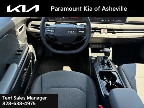 Certified 2025 Kia K4 FWD image 22
