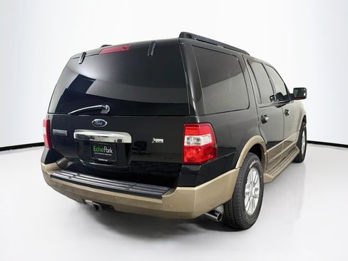 Used 2014 Ford Expedition XLT w/ Equipment Group 202A RWD image 9