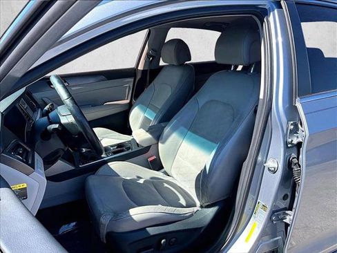 Used 2017 Hyundai Sonata Sport w/ Value Edition Package 02 image 24