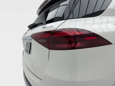 Used 2024 Mercedes-Benz GLE 350 4MATIC w/ 3rd Row Seat Package image 7