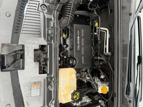 Used 2019 Chevrolet Trax LS image 24