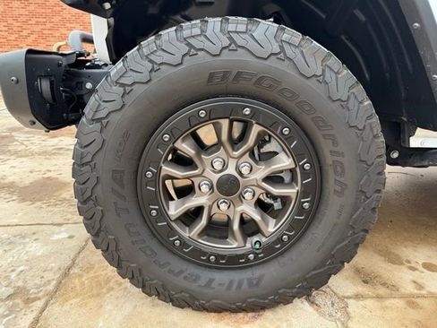 Used 2021 Jeep Wrangler Unlimited Rubicon image 13