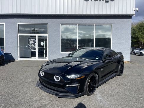 Used 2020 Ford Mustang GT image 2