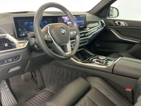 Certified 2025 BMW X5 sDrive40i w/ Parking Assistance Package image 22