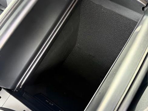 Used 2022 Mercedes-Benz GLC 300 4MATIC image 19