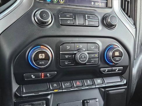 Used 2019 Chevrolet Silverado 1500 LT w/ Texas Edition image 18