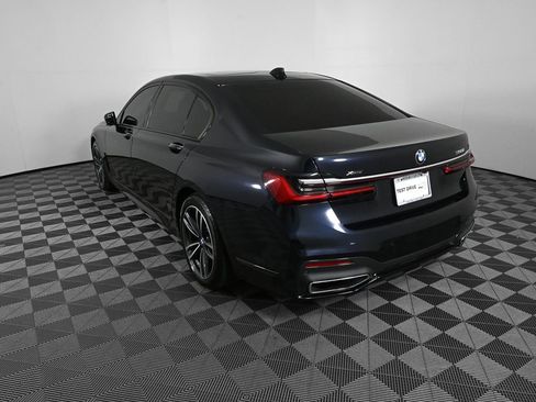 Used 2020 BMW 750i xDrive w/ Executive Package AWD/4WD image 4