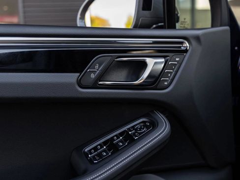 New 2026 Porsche Macan Turbo image 70