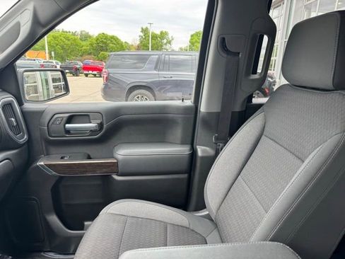 Used 2021 GMC Sierra 1500 Elevation w/ X31 Off-Road Package AWD/4WD image 17