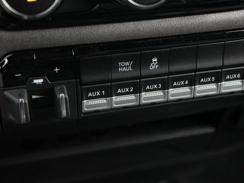 New 2023 RAM 2500 Tradesman image 10