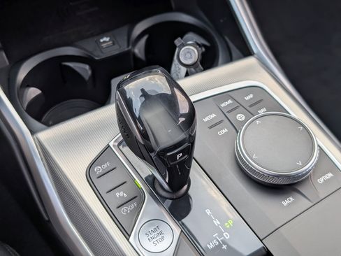 Used 2020 BMW 330i Sedan w/ Driving Assistance Package image 29