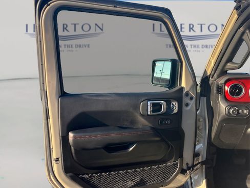 Used 2022 Jeep Wrangler Unlimited Rubicon w/ LED Lighting Group image 18